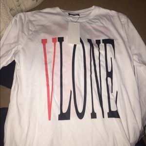Long sleeve Vlone 🔥✨